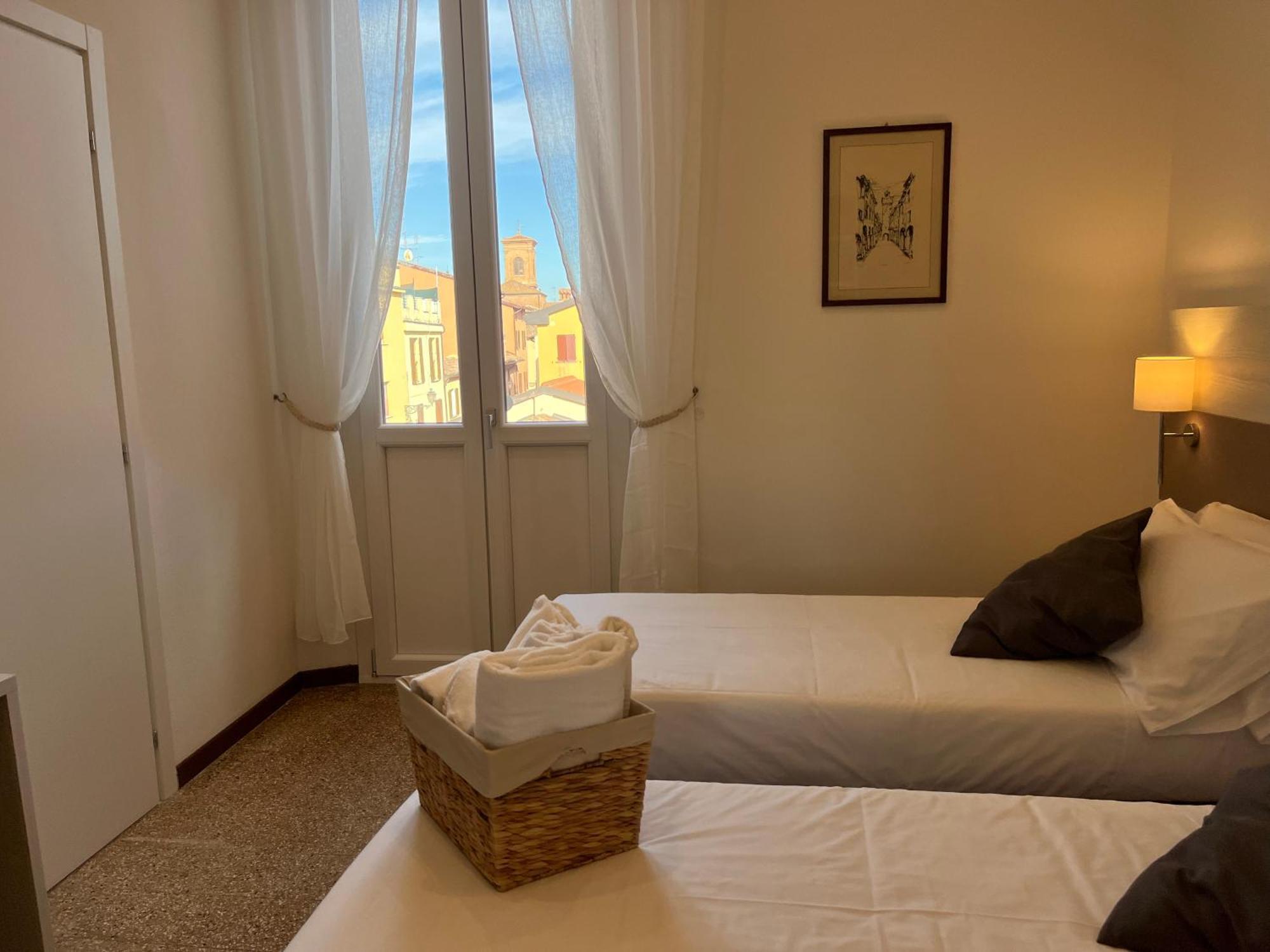 Lami Room & Apartment Castel San Pietro Terme Eksteriør billede